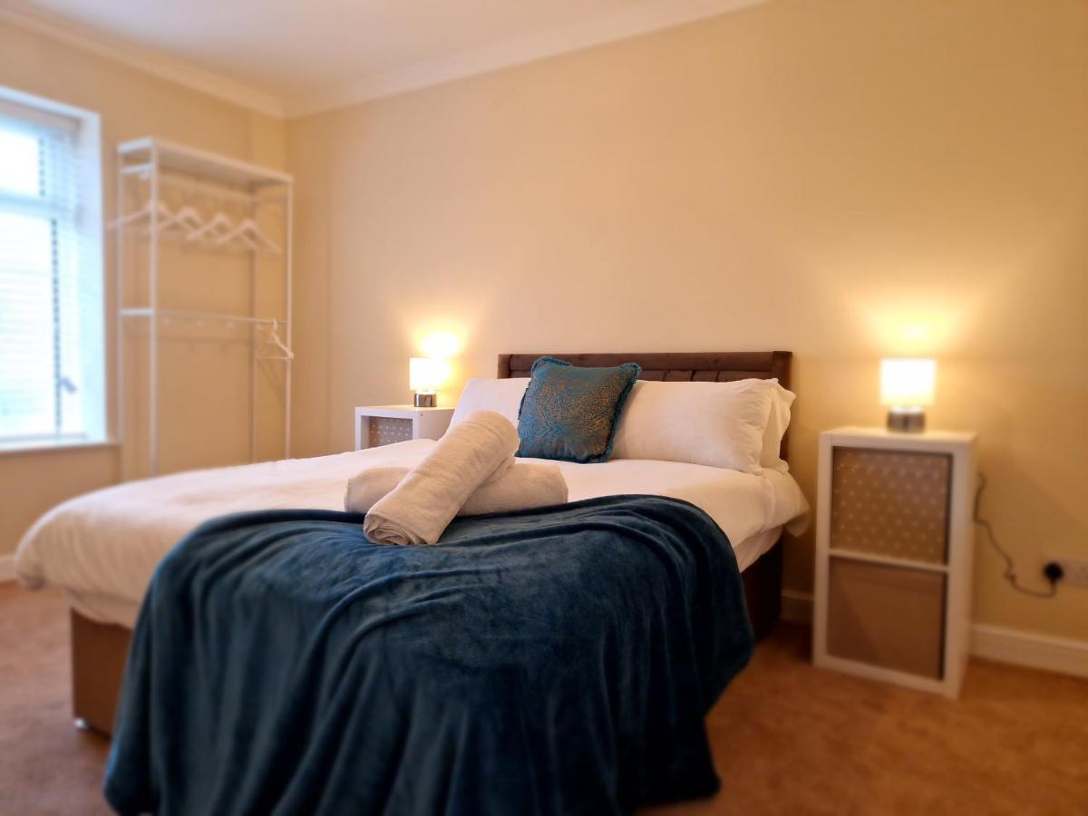 Lewis Gethin House, Newly Renovated Cottage Sleeps 9, Close To Bike Park Wales Merthyr Tydfil Exterior photo
